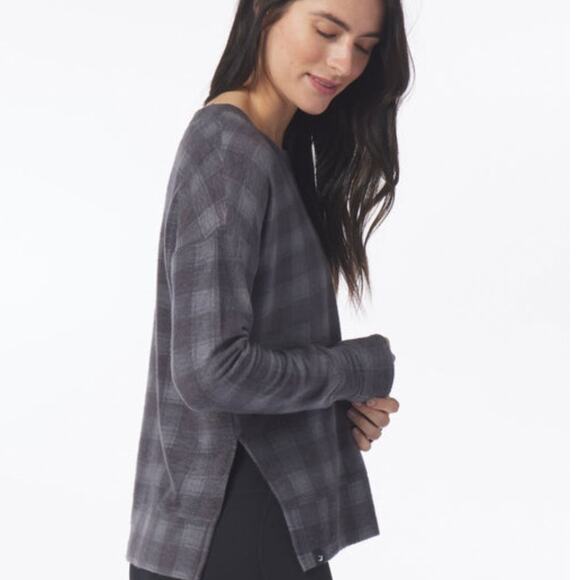 NWT GLYDER Lounge Long Sleeve Side Slit Plaid Shirt Top Small - Picture 2 of 6